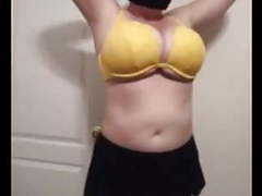 CumCommandos presents: 36 g saggy tits bbw milf lateshay big yellow bra strip