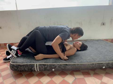 CumCommandos presents: I played with stranger in the park and invited her home to fuck delicious.